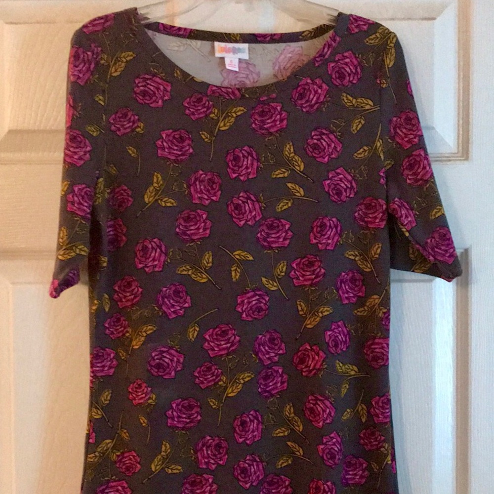 NWOT Gigi Small ~fall plum colors~ never wore